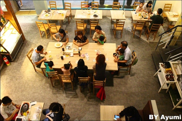 牛排小子(三峽店)：[食記]Steak boy牛排小子－火烤厚切牛排、 義大利麵、 西班牙海鮮燉飯、 焗烤～近三峽北大！！！