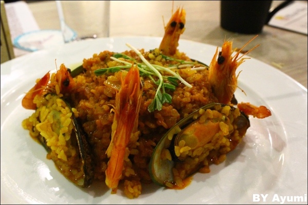 牛排小子(三峽店)：[食記]Steak boy牛排小子－火烤厚切牛排、 義大利麵、 西班牙海鮮燉飯、 焗烤～近三峽北大！！！