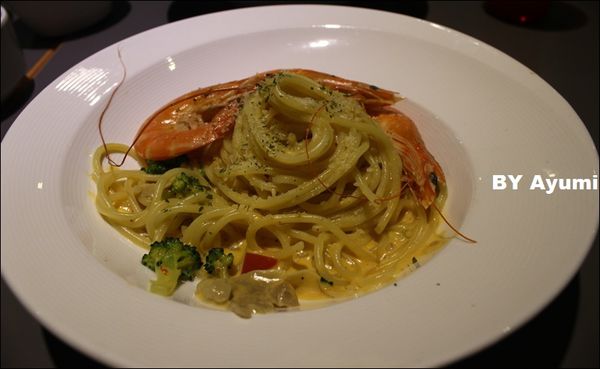 義米蘭Pizza&Pasta(沙鹿店)：『愛評體驗團』❤手做現烤披薩&炸物吃到飽❤義米蘭Pizza&Pasta / 沙鹿店