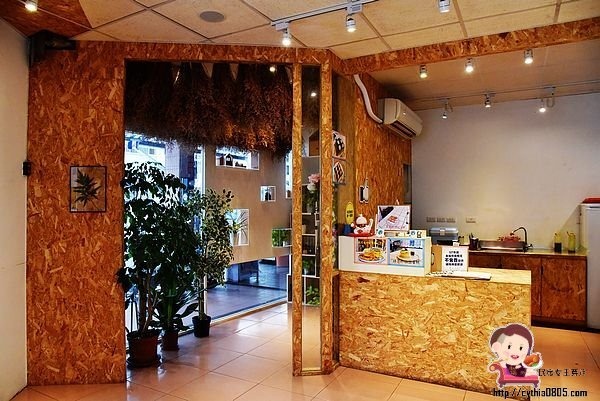 桃園區美食-長腿實驗室-抹茶融岩蛋糕太誘人,IG超熱門打卡點再度塞爆 @民宿女王芽月-美食.旅遊.全台趴趴走