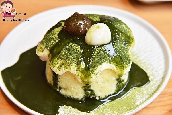 桃園區美食-長腿實驗室-抹茶融岩蛋糕太誘人,IG超熱門打卡點再度塞爆 @民宿女王芽月-美食.旅遊.全台趴趴走