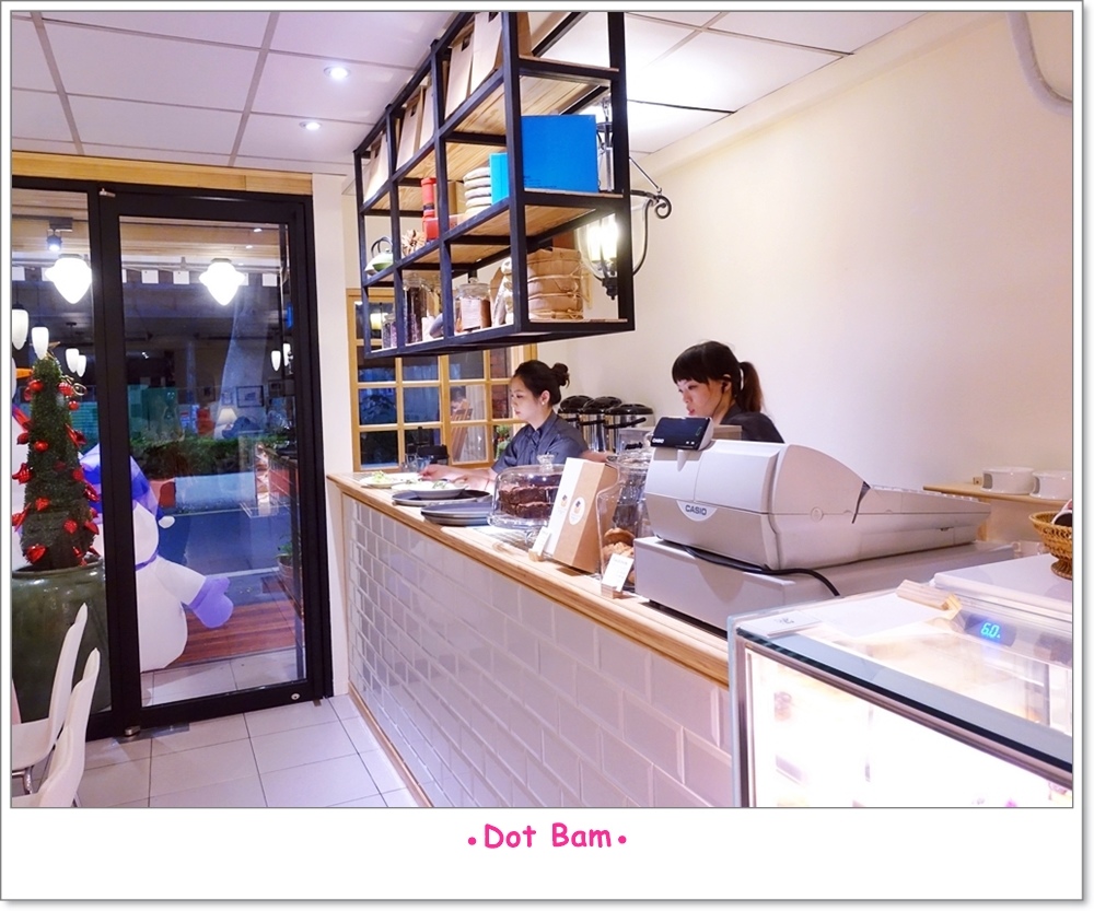 雨菓西餐 店內 8.JPG