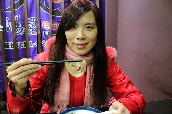 九湯屋日本拉麵(泰山明志店)：【新北市食記】九湯屋日本拉麵-泰山店~營造日式的懷舊風格/入味的糖心蛋和薄薄的叉燒肉好吸引人