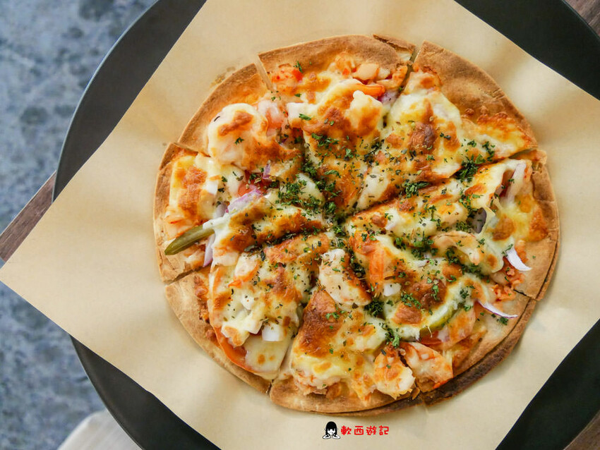 桃園龜山美食》37 Cafe●隱身巷弄內挑高透明玻璃屋咖啡廳 桃園市民/當月壽星9折優惠 招牌綜合乳酪球 桃園美食/桃園餐廳 - 軟西，遊記