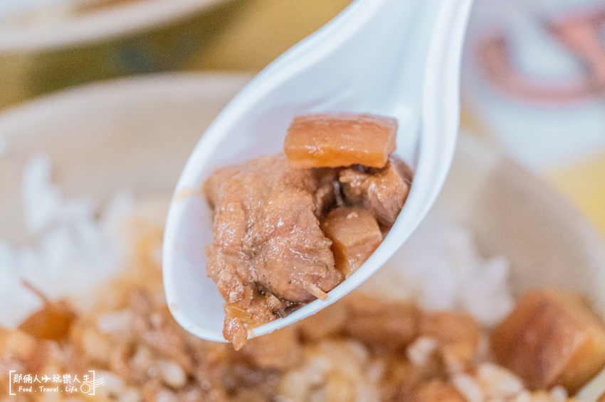 人氣強強滾的人氣小攤,是許多彰化學生的回憶~