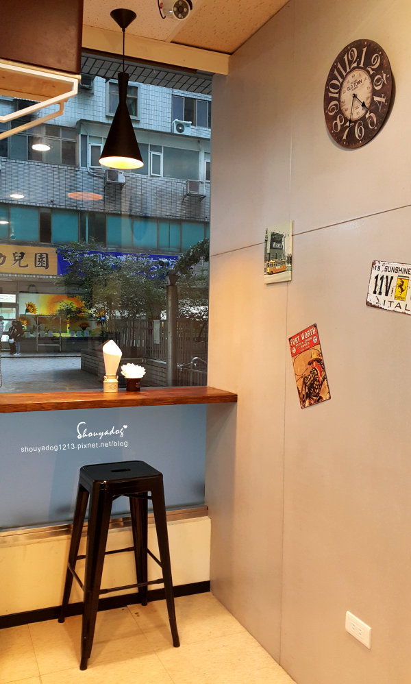 林斯漢堡美式餐廳 Lin's Burger:【美式漢堡】板橋府中美食 Lin's Burger 林斯漢堡美式餐廳