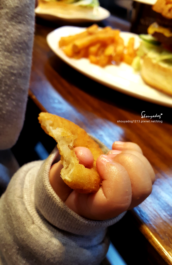 林斯漢堡美式餐廳 Lin's Burger:【美式漢堡】板橋府中美食 Lin's Burger 林斯漢堡美式餐廳