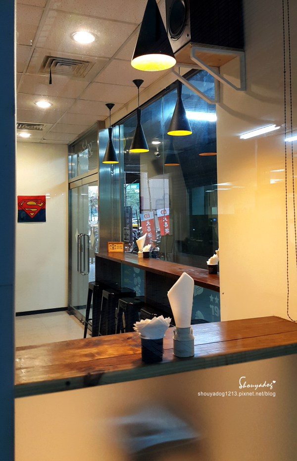 林斯漢堡美式餐廳 Lin's Burger:【美式漢堡】板橋府中美食 Lin's Burger 林斯漢堡美式餐廳