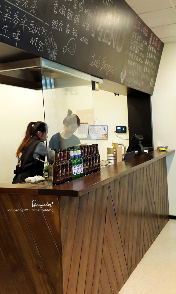 林斯漢堡美式餐廳 Lin's Burger:【美式漢堡】板橋府中美食 Lin's Burger 林斯漢堡美式餐廳