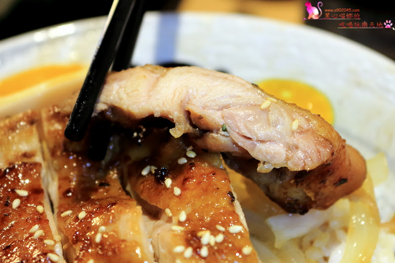 高雄前鎮區︱醞 燒肉丼飯屋　打卡送飲料！簡約和風丼飯，這樣吃超滿足！