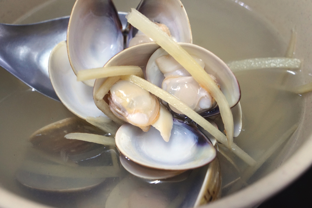 蛤蜊湯