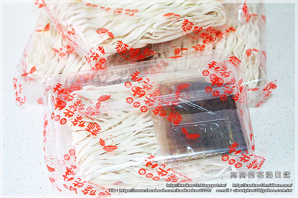 麵條先生:【宅配】麵條先生乾拌麵《臺南關廟麵。純手工。太陽烤的麵》 麵條先生:【宅配】麵條先生乾拌麵《臺南關廟麵。純手工。太陽烤的麵》