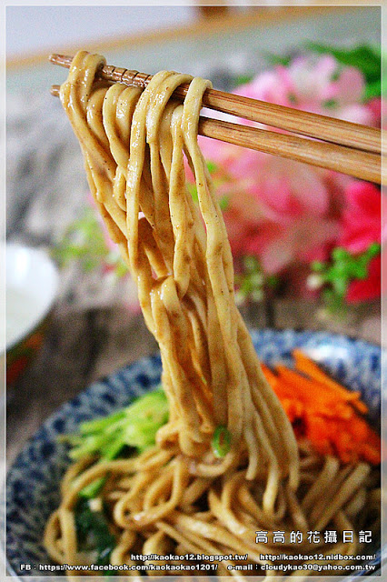 麵條先生:【宅配】麵條先生乾拌麵《臺南關廟麵。純手工。太陽烤的麵》 麵條先生:【宅配】麵條先生乾拌麵《臺南關廟麵。純手工。太陽烤的麵》