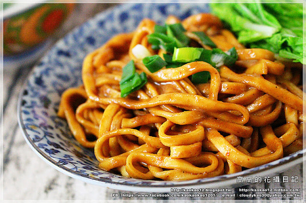 麵條先生:【宅配】麵條先生乾拌麵《臺南關廟麵。純手工。太陽烤的麵》 麵條先生:【宅配】麵條先生乾拌麵《臺南關廟麵。純手工。太陽烤的麵》