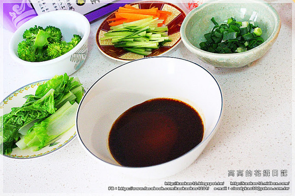 麵條先生:【宅配】麵條先生乾拌麵《臺南關廟麵。純手工。太陽烤的麵》 麵條先生:【宅配】麵條先生乾拌麵《臺南關廟麵。純手工。太陽烤的麵》