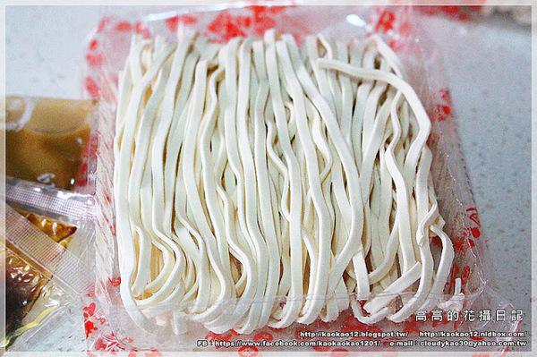 麵條先生:【宅配】麵條先生乾拌麵《臺南關廟麵。純手工。太陽烤的麵》 麵條先生:【宅配】麵條先生乾拌麵《臺南關廟麵。純手工。太陽烤的麵》