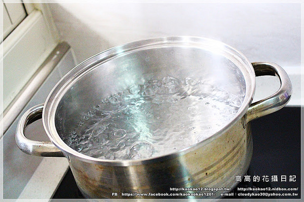 麵條先生:【宅配】麵條先生乾拌麵《臺南關廟麵。純手工。太陽烤的麵》 麵條先生:【宅配】麵條先生乾拌麵《臺南關廟麵。純手工。太陽烤的麵》