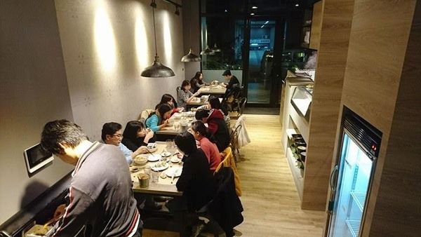 16117235_10154250929766762_2093424855_n