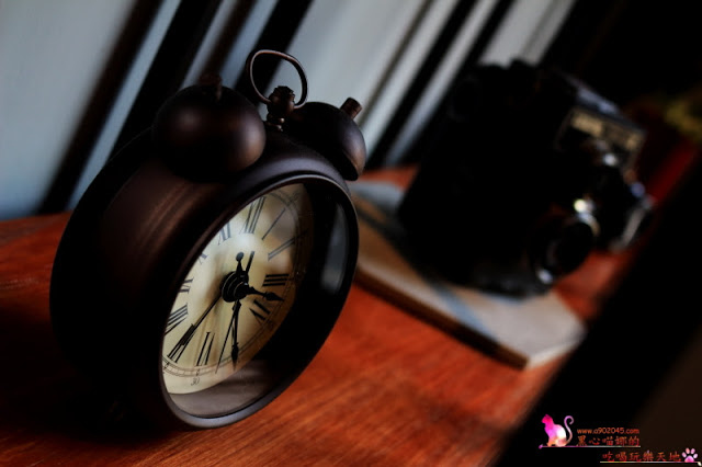 高雄前金區︱麋鹿背包飛鏢/餐酒館 高雄唯一下午兩點營業,可以親子同樂的餐酒館,閨密聚會新去處!