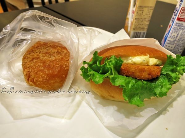 BAKERY  CAFE EAST YEAST  イーストイースト(大塚サテライト店)：JR大塚駅的小確幸      ..BAKERY  CAFE  EAST  YEAST~