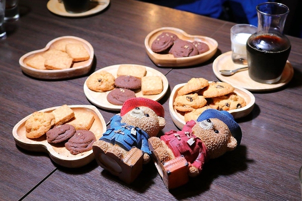 Sigrid Coffee:【台北食記】 Sigrid Coffee 咖啡(居野咖啡)/超顏質店長日本藝人石原唯斗/冰滴咖啡/日本小鮮肉地親切的服務超優