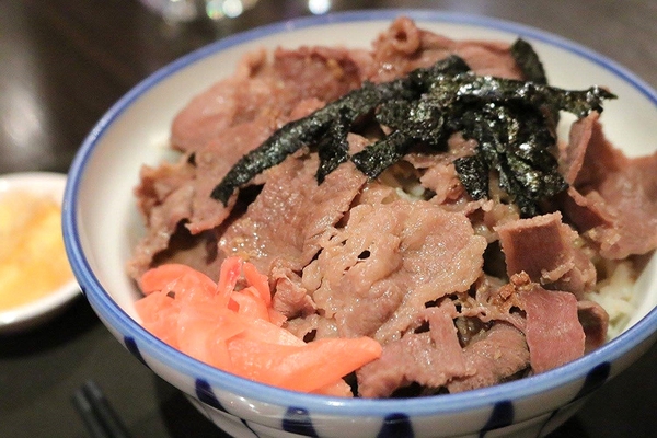 Sigrid Coffee:【台北食記】 Sigrid Coffee 咖啡(居野咖啡)/超顏質店長日本藝人石原唯斗/冰滴咖啡/日本小鮮肉地親切的服務超優