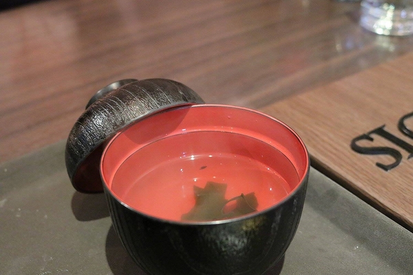 Sigrid Coffee:【台北食記】 Sigrid Coffee 咖啡(居野咖啡)/超顏質店長日本藝人石原唯斗/冰滴咖啡/日本小鮮肉地親切的服務超優