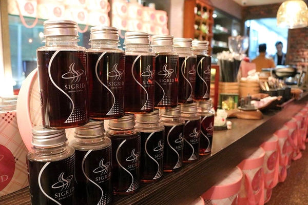 Sigrid Coffee:【台北食記】 Sigrid Coffee 咖啡(居野咖啡)/超顏質店長日本藝人石原唯斗/冰滴咖啡/日本小鮮肉地親切的服務超優