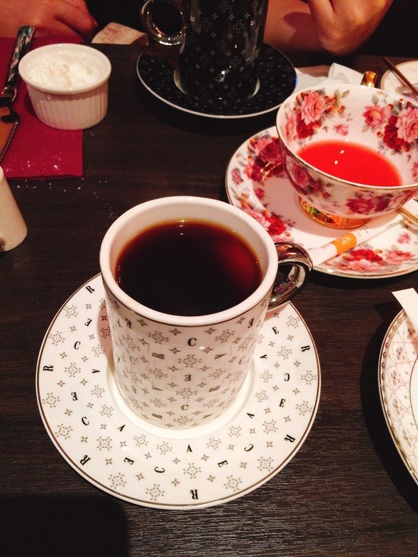 sigrid咖啡:【中山區日系頂級尊榮的浪漫咖啡廳推薦】SIGRID COFFEE一生必來一次、約會必勝~享用貴婦下午茶及頂級莊園咖啡真是人生一大樂事!噹噹媽和好閨蜜Chloe超推薦~