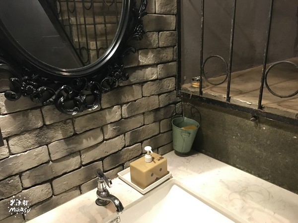 小食光： 【高雄/食﹡前鎮】紅線三多商圈站．微地雷分享文．小食光