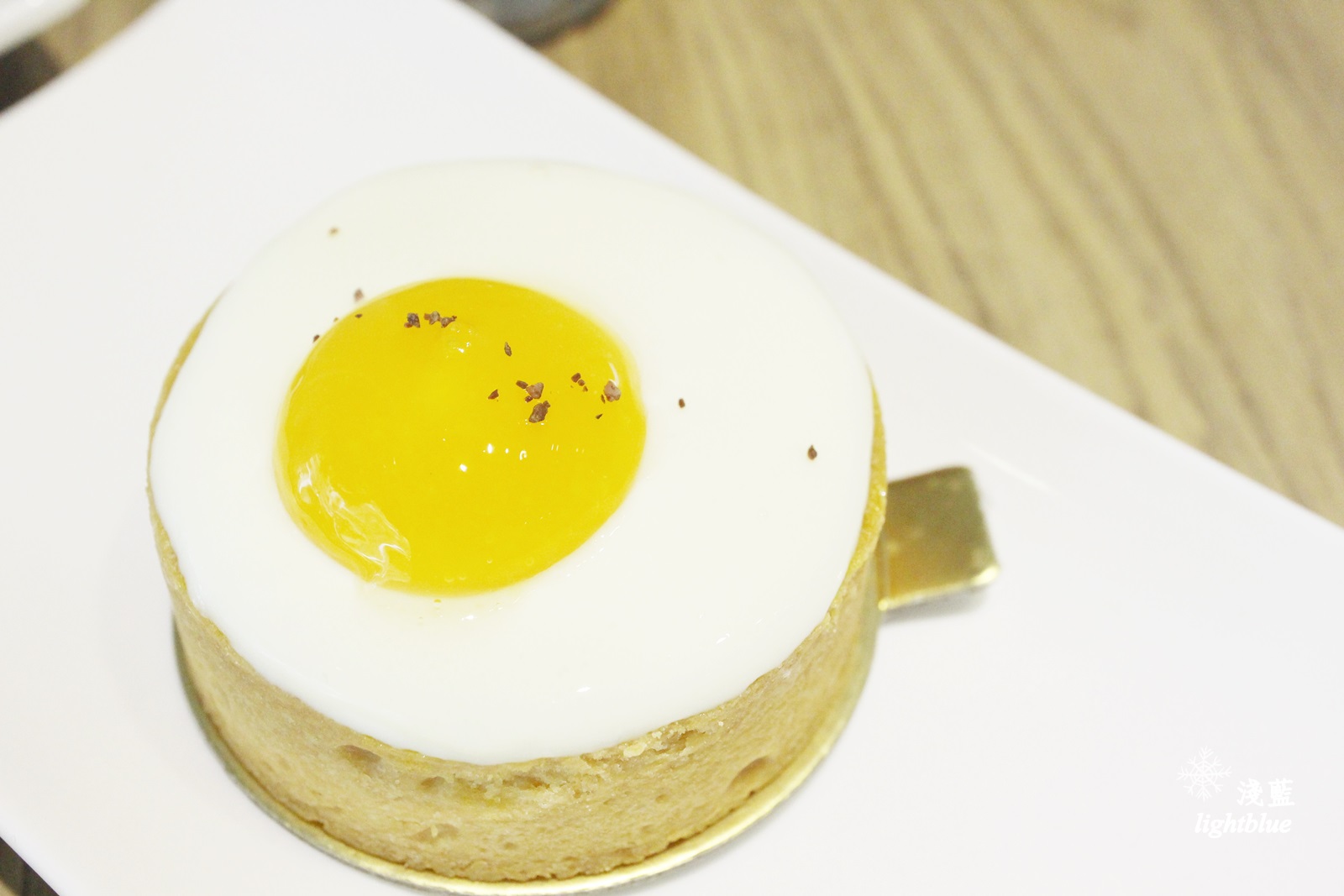 [ 忠孝復興站美食 ] 淺藍 × 1789 Café by Cyrille Courant忠孝店～超可愛雞蛋塔、限量爆漿櫻桃可頌