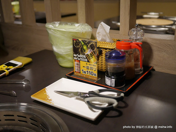 燒肉眾 精緻炭火燒肉(台中文心店):【食記】台中燒肉眾 精緻炭火燒肉/台中文心店@南屯家樂福-捷運MRT溝仔墘 : 價格輕鬆選,精緻路線的和牛燒肉吃到飽