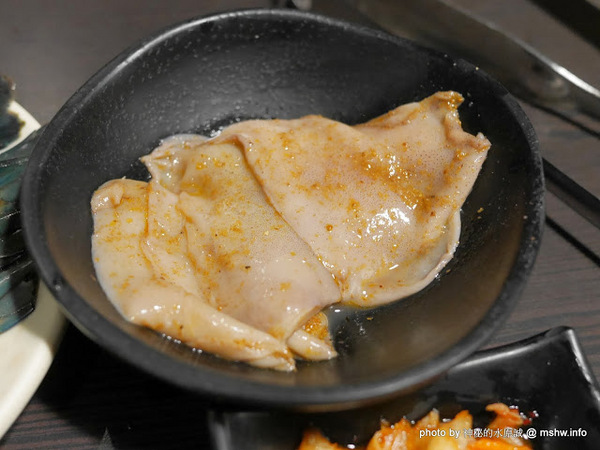 燒肉眾 精緻炭火燒肉(台中文心店):【食記】台中燒肉眾 精緻炭火燒肉/台中文心店@南屯家樂福-捷運MRT溝仔墘 : 價格輕鬆選,精緻路線的和牛燒肉吃到飽