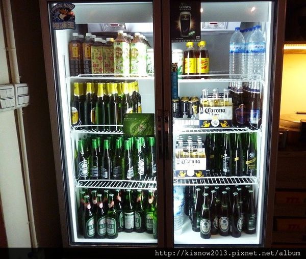 尚鑫9-飲料櫃.JPG