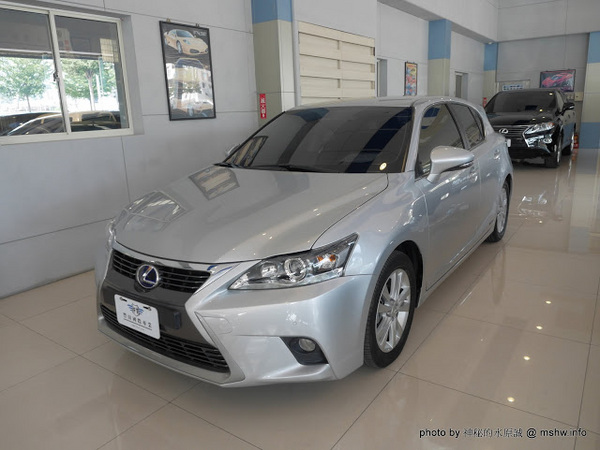 台中豐田國際車業:【景點】台中豐田車業-帝寶國際車業~國際自動車株式會社.認證二手中古車展場@南屯龍富夜市 : 態度友善, 資訊透明, 貼心專業的購車服務