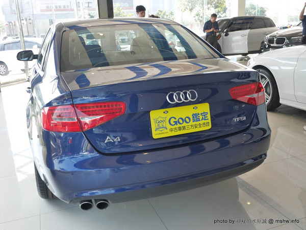 台中豐田國際車業:【景點】台中豐田車業-帝寶國際車業~國際自動車株式會社.認證二手中古車展場@南屯龍富夜市 : 態度友善, 資訊透明, 貼心專業的購車服務