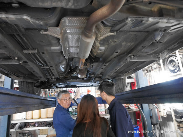 台中豐田國際車業:【景點】台中豐田車業-帝寶國際車業~國際自動車株式會社.認證二手中古車展場@南屯龍富夜市 : 態度友善, 資訊透明, 貼心專業的購車服務