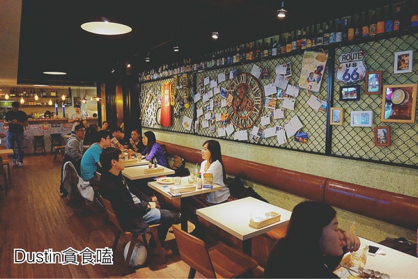 PALM PASTA 棕櫚樹義大利麵(信義店)：【北醫商圈】直播賽事運動餐廳｜象山美景飽食の早午餐首選『 PALM PASTA 棕櫚樹義大利麵』