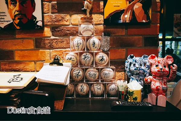 PALM PASTA 棕櫚樹義大利麵(信義店)：【北醫商圈】直播賽事運動餐廳｜象山美景飽食の早午餐首選『 PALM PASTA 棕櫚樹義大利麵』