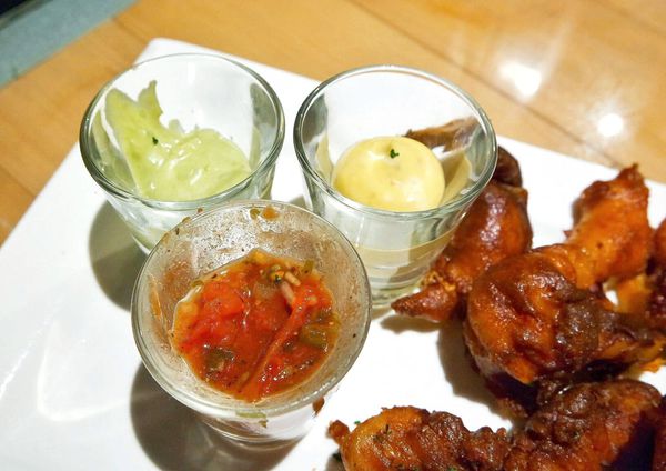 2017-02-21-23-43-24-01