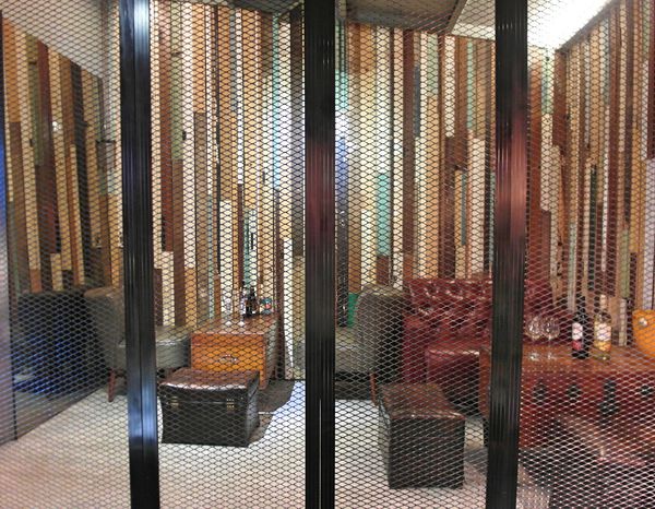 黑熊愛跳舞 Moon beer loves dancing:❤️美食❤️【台北。大安】黑熊愛跳舞 Moon bear loves dancing ★牛肚牛肉起司漢堡/金門高粱香腸牛肉起司漢堡/新奇創意漢堡/愛評體驗團