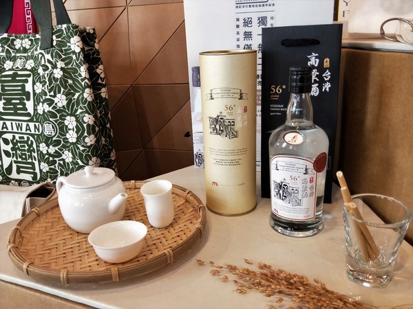 愛國婦人會館：【台南中西區景點】愛國婦人會館~以日式的木造房做為背景 文創商品趣味充滿在地藝文特色