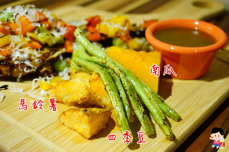 中和美食.方塊Pasta&Coffee.戰斧豬排.方塊菜單.中和環球購物中心.千層麵.不限時.