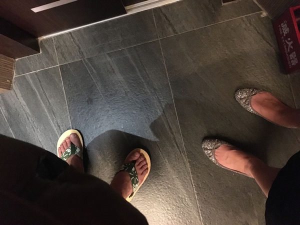 ［礁溪］九號咖啡 溫泉魚/海藻啤酒初體驗 