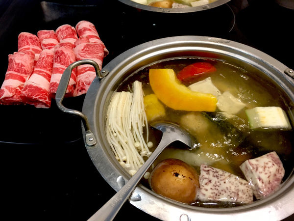 [內湖］烹大海涮涮鍋 活跳跳海鮮