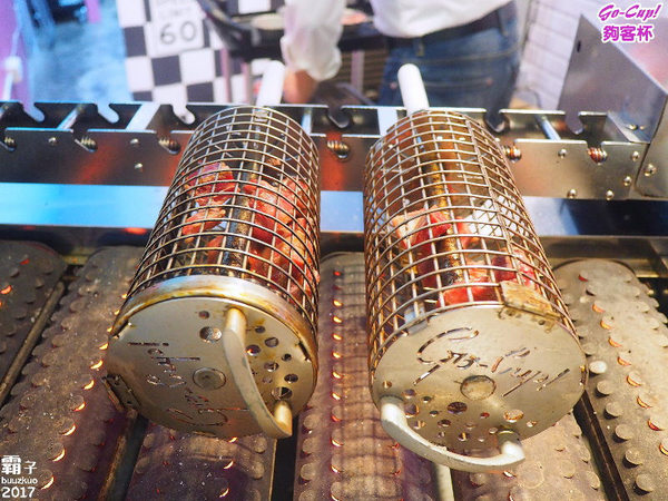 Go-cup 夠客杯:Go-Cup 夠客杯,花朵牛肋杯逢甲夜市IG打卡新亮點~