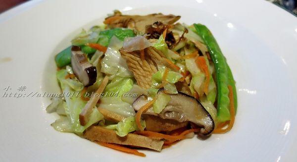 柚子樹健康蔬食料理(美術店)：健康美味、視覺味覺兼具~~     ..柚子樹健康蔬食料理/美術店    /愛評體驗團