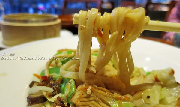 柚子樹健康蔬食料理(美術店)：健康美味、視覺味覺兼具~~     ..柚子樹健康蔬食料理/美術店    /愛評體驗團