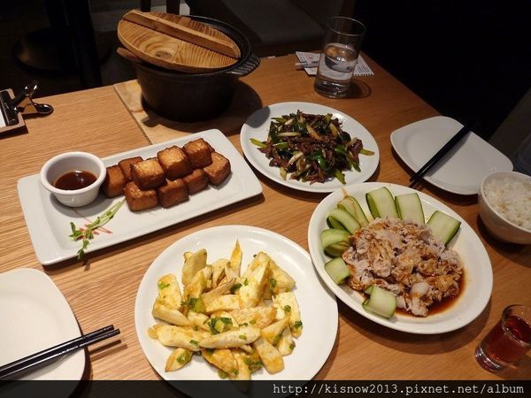 開飯川食堂(阪急店):開飯了,開動--開飯川食堂(阪急店)体驗心得