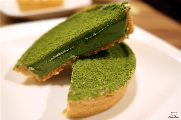 Tom&Maggy 幸福肥 • 手作點心：三重美食 幸福肥手作點心 超可愛龍貓甜點/萌萌達菲馬卡龍 抹茶塔/生巧克力塔 三重下午茶推薦~